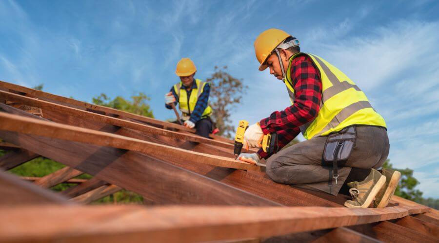 Professional gutter cleaning in Lake Nebagamon, WI